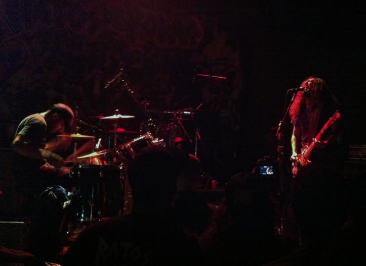 O duo de death metal Test em show no Sesc Pompeia