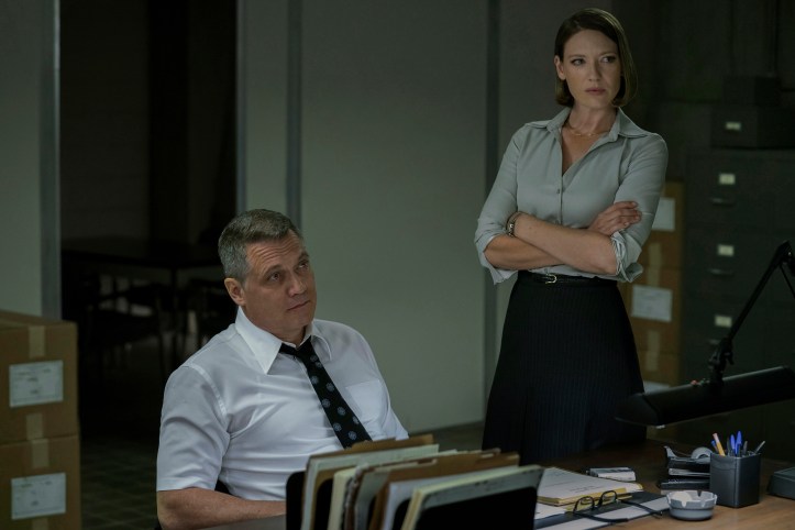 mindhunter-holt-mccallany-anna-torv