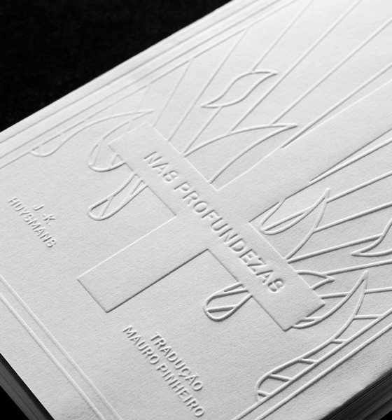 Livro Nas Profundezas, do escritor J. K. Huysmans